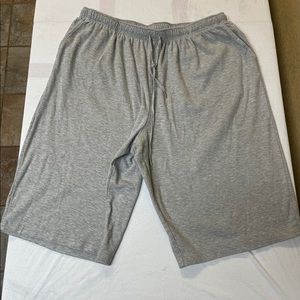 Woman within capris 3x